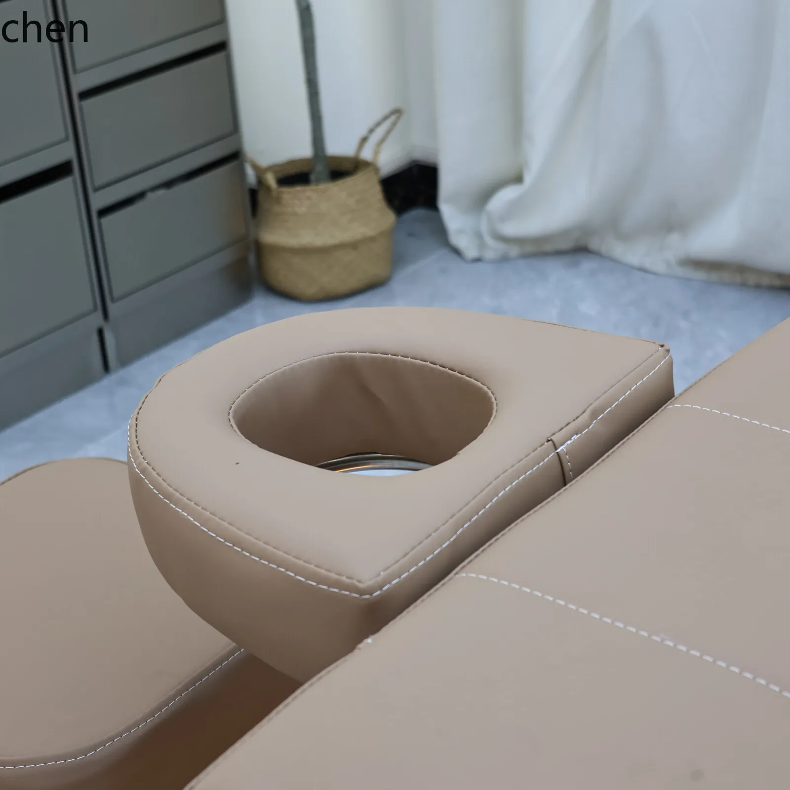 b7- Salon terapii pleców i gło – Wellness Spa With Massage recenzja i cena