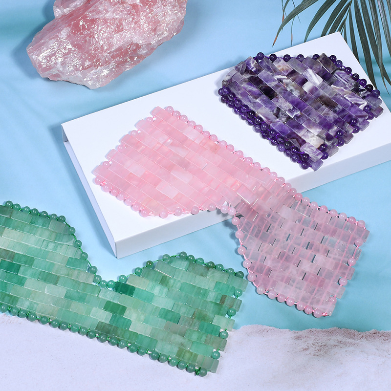 Naturalna maska na oczy z różo – Jade Roller Stone recenzja i cena